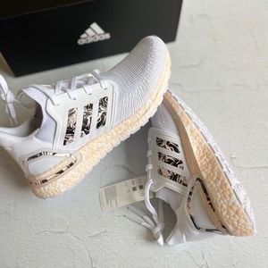 Adidas Ultraboost 20 Glam Pack, size 8